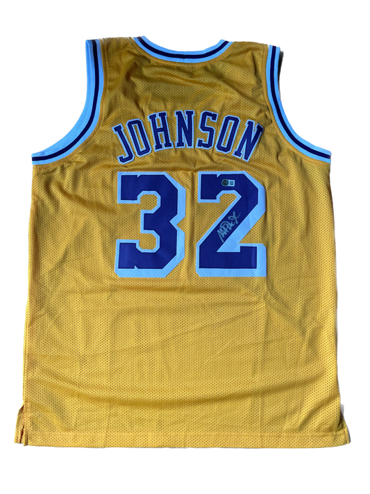 Earvin ‘Magic’ Johnson #32 Los Angeles Lakers signed jersey